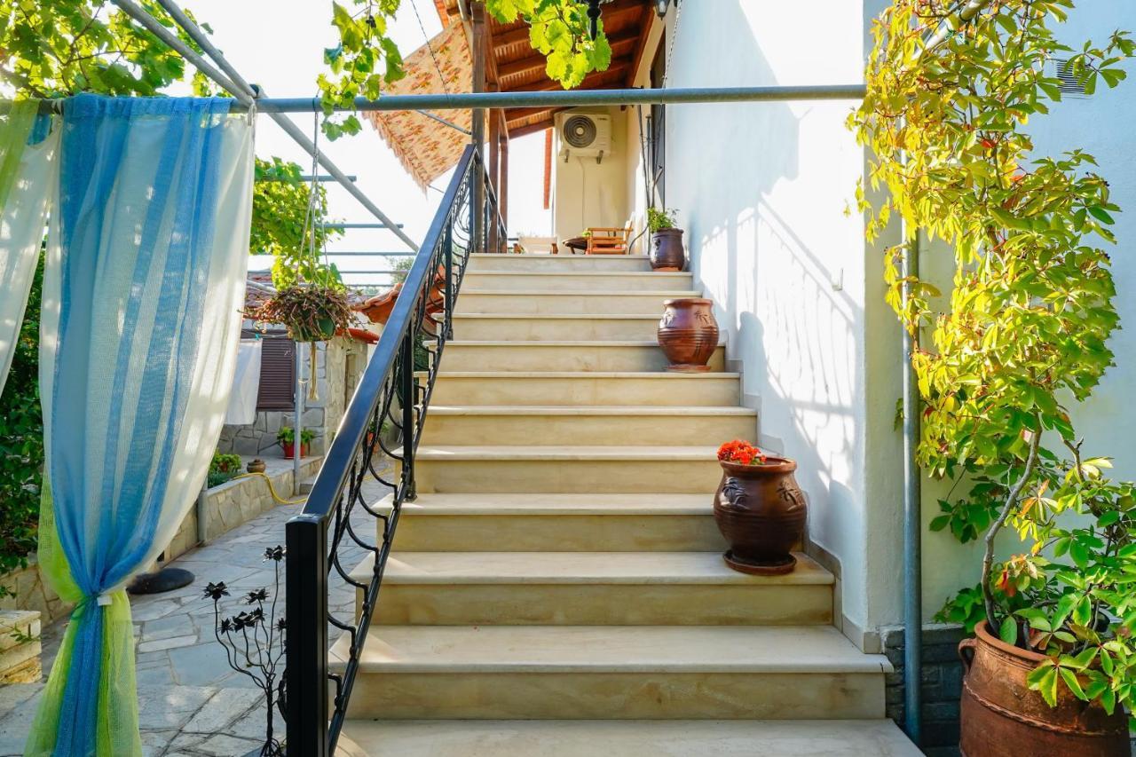 Il Giardino Villa สกาลา กัลลีราคิส ภายนอก รูปภาพ